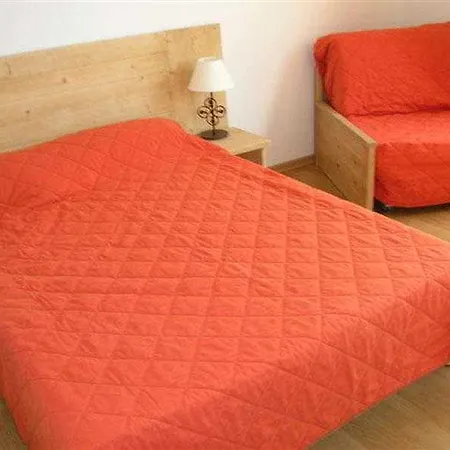 Odalys Les D'evian Holiday park 3*