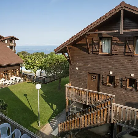 Odalys Les D'evian Holiday park 3*